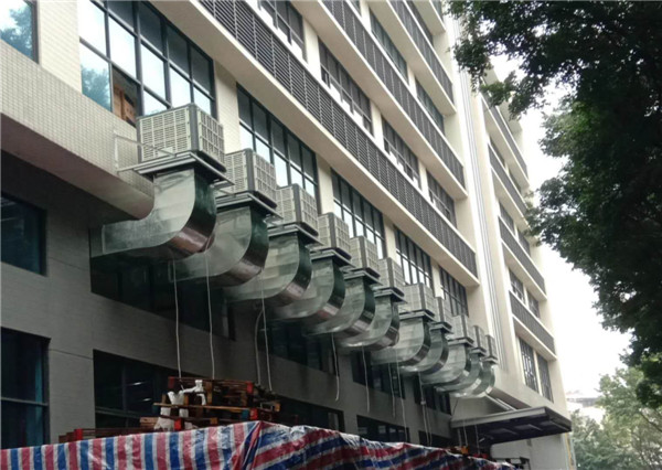 環(huán)?？照{(diào)漏水是什么原因？