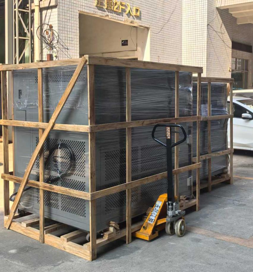 冷熱沖擊箱，紫外老化箱發(fā)貨天津客戶公司